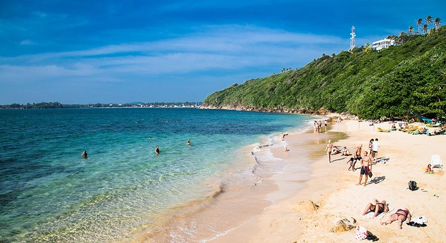 Unawatuna Beach